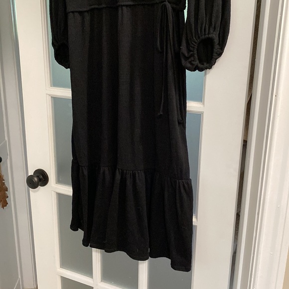 Max Studio dress - Picture 3 of 6